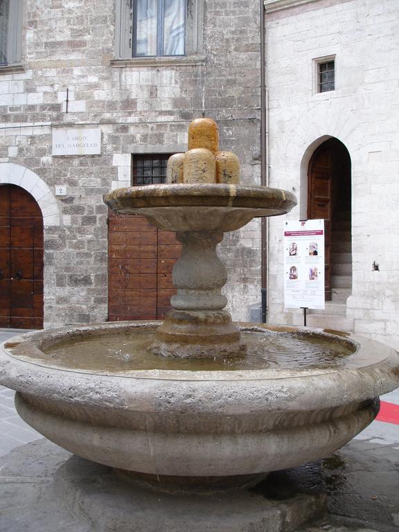 La Residenza Del Bargello Villa Gubbio Exterior photo